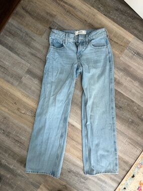 Size 000/W23 Hollister Low-Rise Baggy Light Blue Denim Jeans